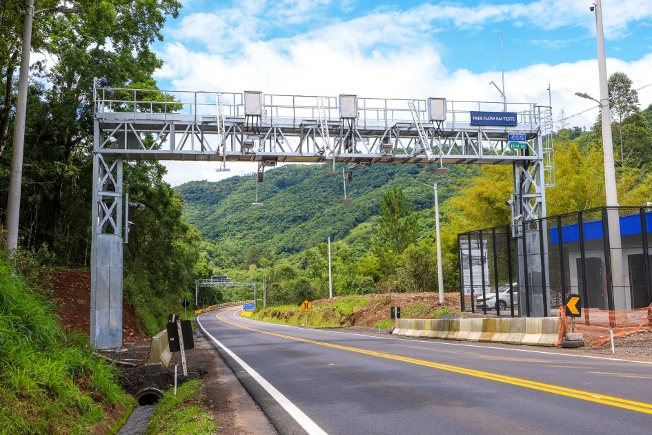 Como Funciona o Free Flow no Pedágio